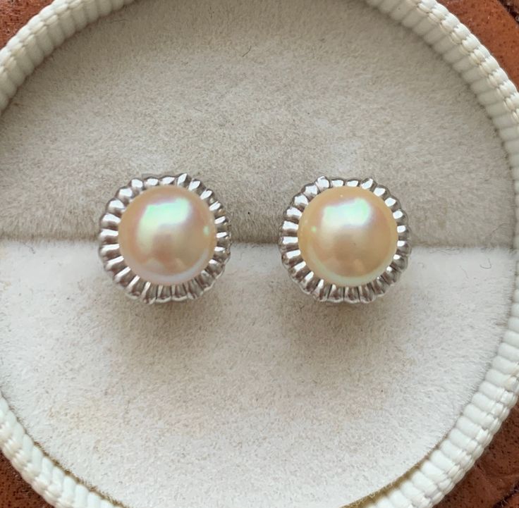 Natural Pearl Earring Studd, the Pearl measured 6.6 mm each, setting in 18K yellow gold with lovely 925 silver push back. Classic Pearl Earrings With Halo Design For Gifts, Classic White Gold Clip-on Earrings For Anniversary, Classic Sterling Silver Earrings With Screw Back, Classic Sterling Silver Screw Back Earrings, White Gold Pearl Earrings With Halo Design, Gift Pearl Earrings With Prong Setting, Gift Round Cut Pearl Earrings With Prong Setting, White Gold Round Pearl Earrings For Anniversary, White Gold Pearl Earrings For Anniversary