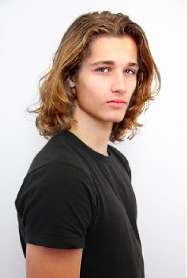 Roy van Leeuwan Guy Shoulder Length Hair, Shoulder Length Male Hair, Long Mens Hairstyles Straight, Shoulder Length Hair Men Straight, Short Long Hair Men, Guy Long Hairstyles, Man Long Blonde Hair, Long Hair Men Style Straight, Long Hair For Guys