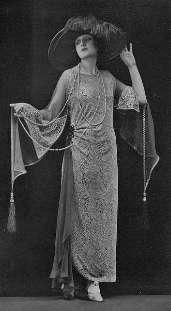 Afternoon Dress by Lucile, 1923 1920s Formal Dresses, 1923 Fashion, 1920s Women, Paul Poiret, 1920s Outfits, 1920 Fashion, Afternoon Dress, 20th Century Fashion, 20s Fashion