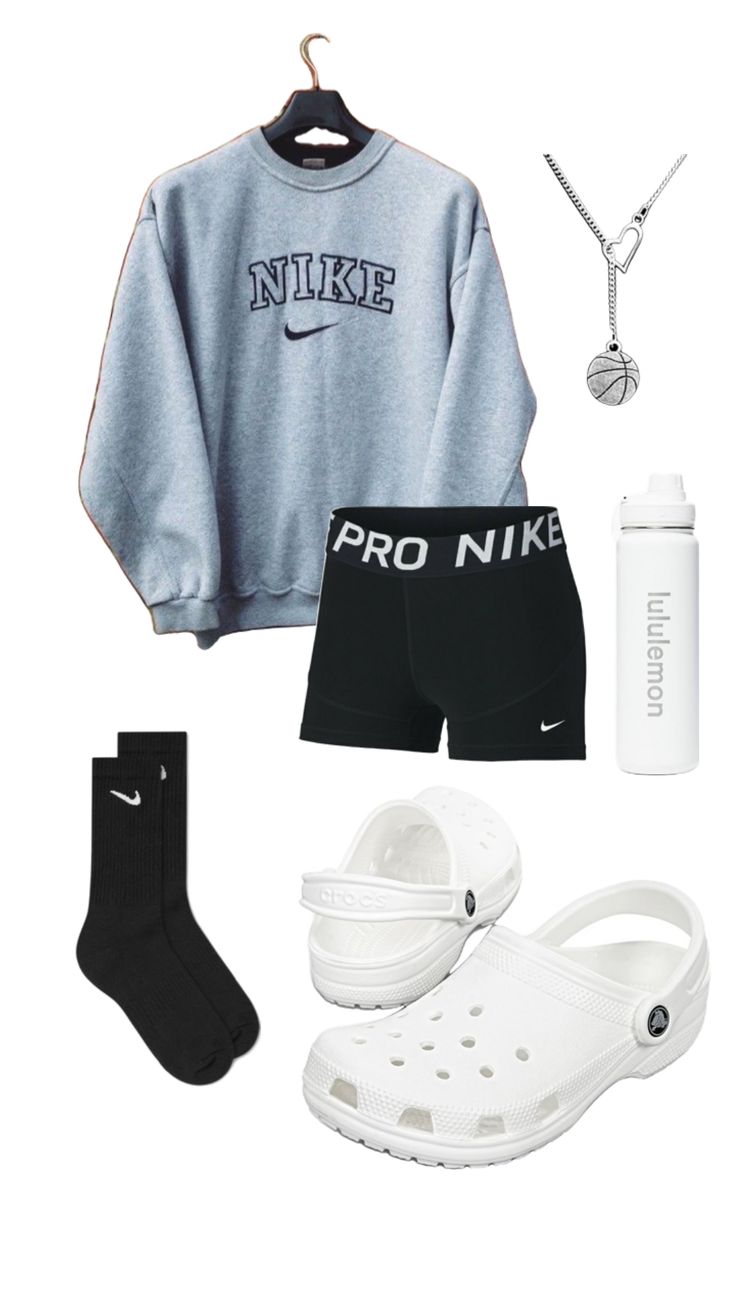 Outfit Ideas Nike, Sporty Girl Outfits, Sporty Girl Aesthetic, Nike Basic, Sporty Summer Outfits, Preppy Outfit Ideas, Cute Athletic Outfits, Outfits Sporty, Cute Sporty Outfits