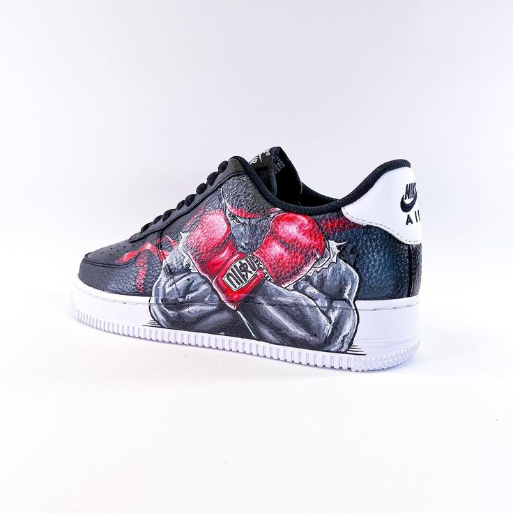 Ryu Air Force 1 Custom Costume Nike, Painting Shoes, Af1 Custom, Air Force 1 Custom, Leather Paint, Custom Painting, Shoe Design, Unique Shoes, Custom Sneakers