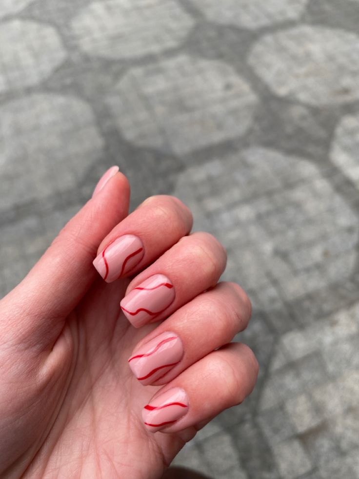 Red Nails With Stripes, Punk And Red Nails, Red Line Design Nails, Red Line Nail Designs, Red Lines Nails, Red Line Nails, Nail Ideas Simple Black, Red Nude Nails, Red Nail Inspo