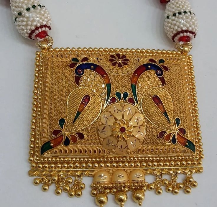 Tevta Design In Gold, Ganthan Design, Mangal Sutra, Unique Gold Jewelry Designs, Neck Pieces Jewelry, Gold Jewels Design, Antique Necklaces Design, New Gold Jewellery Designs, Bridal Jewelry Vintage