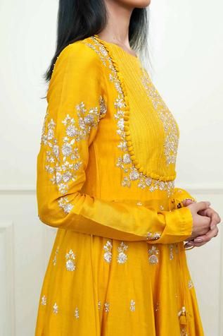 Shop for Sheetal Batra Yellow Silk Chanderi Anarkali Set for Women Online at Aza Fashions Chanderi Anarkali, Classic Summer Dresses, Fashion Illustration Tutorial, Embroidered Anarkali, Yellow Silk, Gathered Sleeves, Embroidered Neckline, Indian Fashion Designers, Anarkali Dress