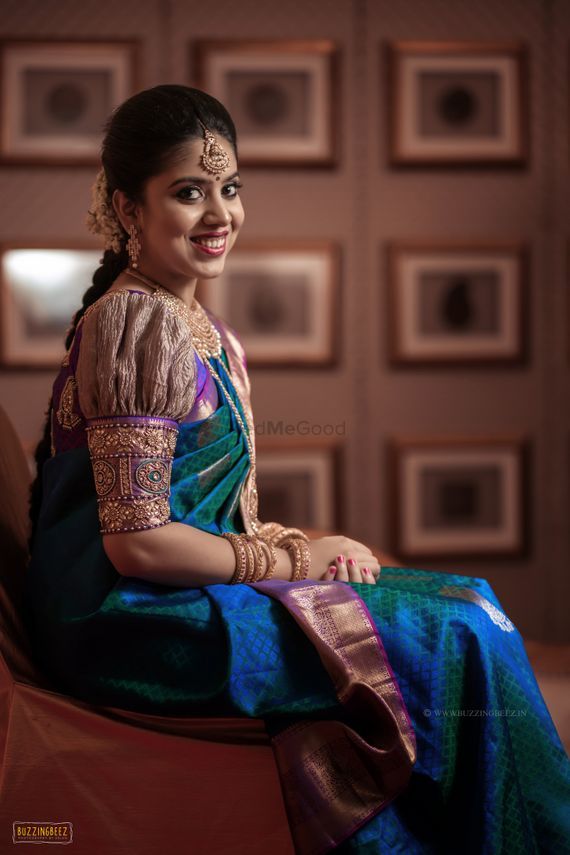 Photo of Blouse with puff sleeves. Royal Blue Saree, Saree Images, Bridal Sarees South Indian, Wedding Saree Blouse Designs, Cutwork Blouse Designs, Wedding Blouse Designs, New Blouse Designs, Silk Saree Blouse Designs, Ladies Blouse Designs