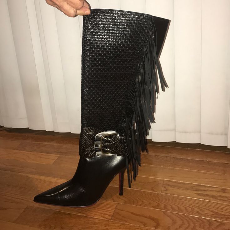 Absolutely Gorgeous . Sexy 4 Inch Heel, Pointy Toe Front.. Two Types Of Leather - Snake Skin And Soft Smooth Leather With Fringe... 7 1/2 Wide Calf... Brand New Never Worn.. No Box Or Dust Bag.. Designer Snip Toe Boots For Party, Leather Snip Toe Heels For Party, Glamorous High Heel Leather Boots, Glamorous Fitted Leather Heeled Boots, Leather Snip Toe Heeled Boots For Party, Leather Heeled Boots With Snip Toe For Party, Party Calf Leather Heeled Boots, Designer Leather Party Boots, Fitted Calf Leather Heeled Boots For Party