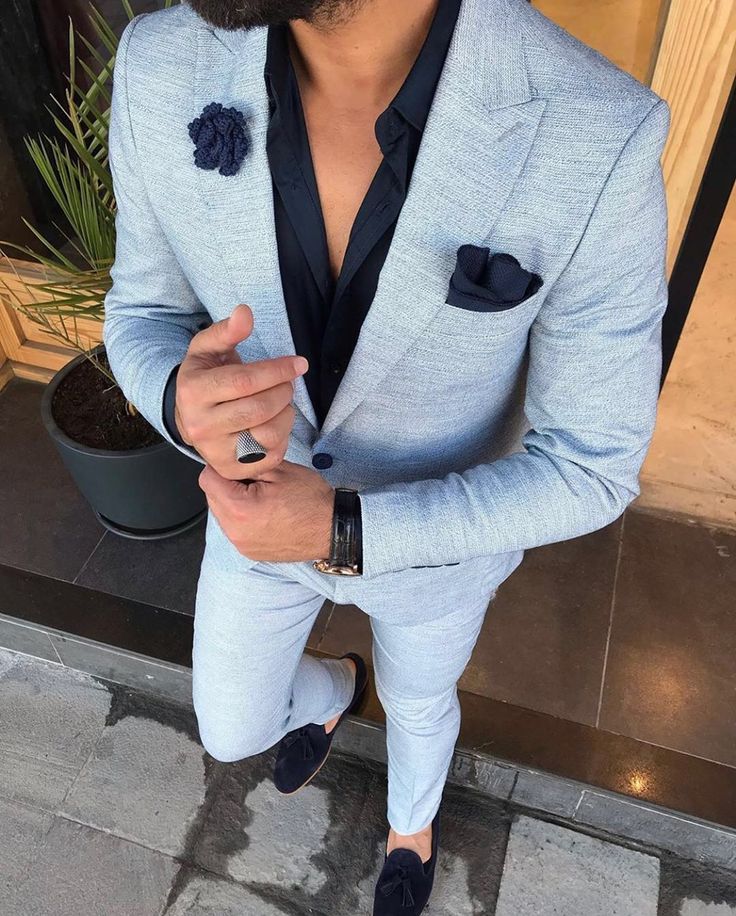 Austin Ice Blue Slim-Fit Suit Sale pric Blue Blazer Men, Roblox Accessories, Blue Slim Fit Suit, Light Blue Suit, Prom Suits For Men, Mens Casual Suits, Blazer Outfits Men, Blue Suit Men