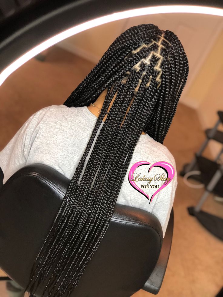 Small waist length box braids Waist Length Box Braids, Box Braids Medium, Small Box Braids Hairstyles, Braids Medium, Colored Box Braids, Small Box Braids, Medium Box Braids, Blonde Box Braids, Short Box Braids