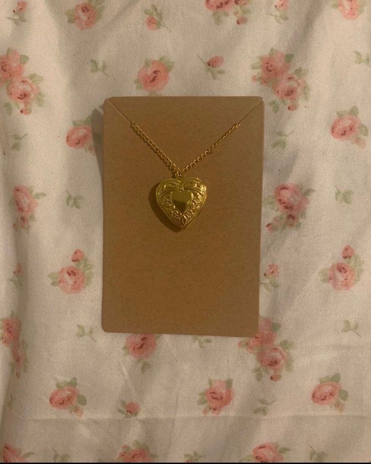 Cutest heart necklace with openable locket Heart Locket Necklace Gold, Gold Heart Locket, Gold Locket Necklace, Brand Owner, Heart Locket Necklace, Heart Locket, Gold Heart, Locket Necklace, Heart Of Gold