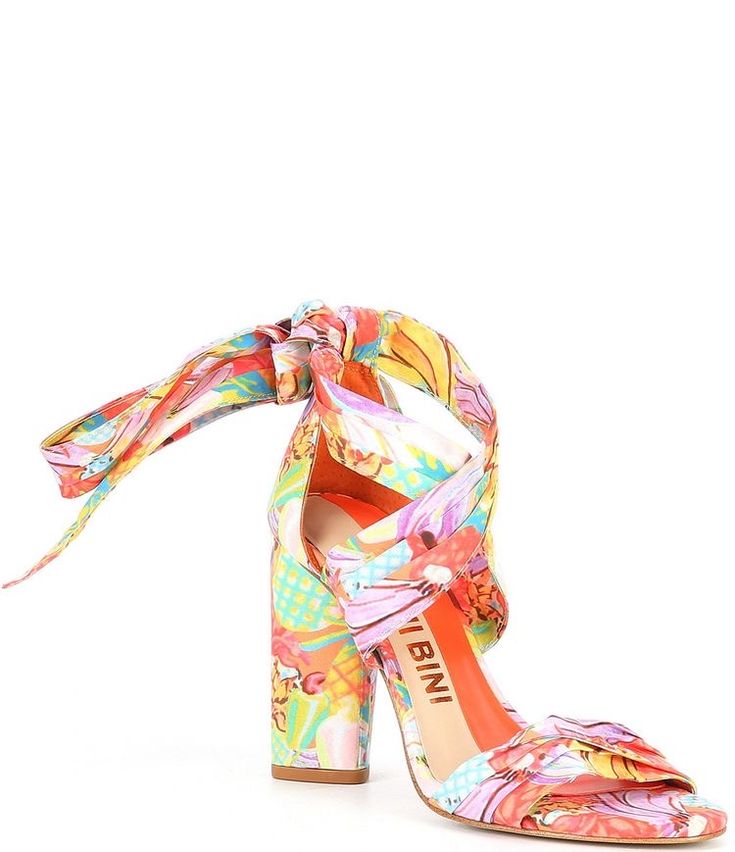 Hoco Heels, Hoco Shoes, Preppy Spring, Heels Aesthetic, Preppy Shoes, Shoe Wishlist, Colorful Heels, Fun Heels, Shoe Inspo