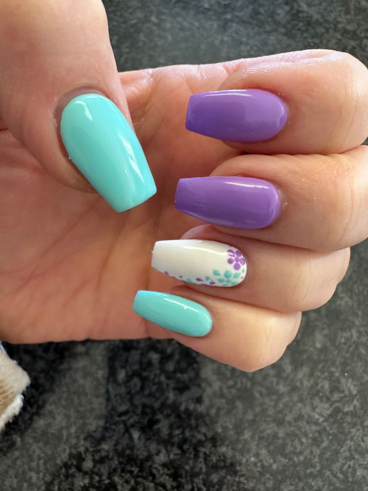 Purple Teal Nails Designs, Spring Teal Nails, Purple Nails With Design Summer, Mint And Lavender Nails, Mint Green And Lavender Nails, Mint Green And Purple Nails, Turquoise Spring Nails, Lavender And Teal Nails, Bright Purple Summer Nails