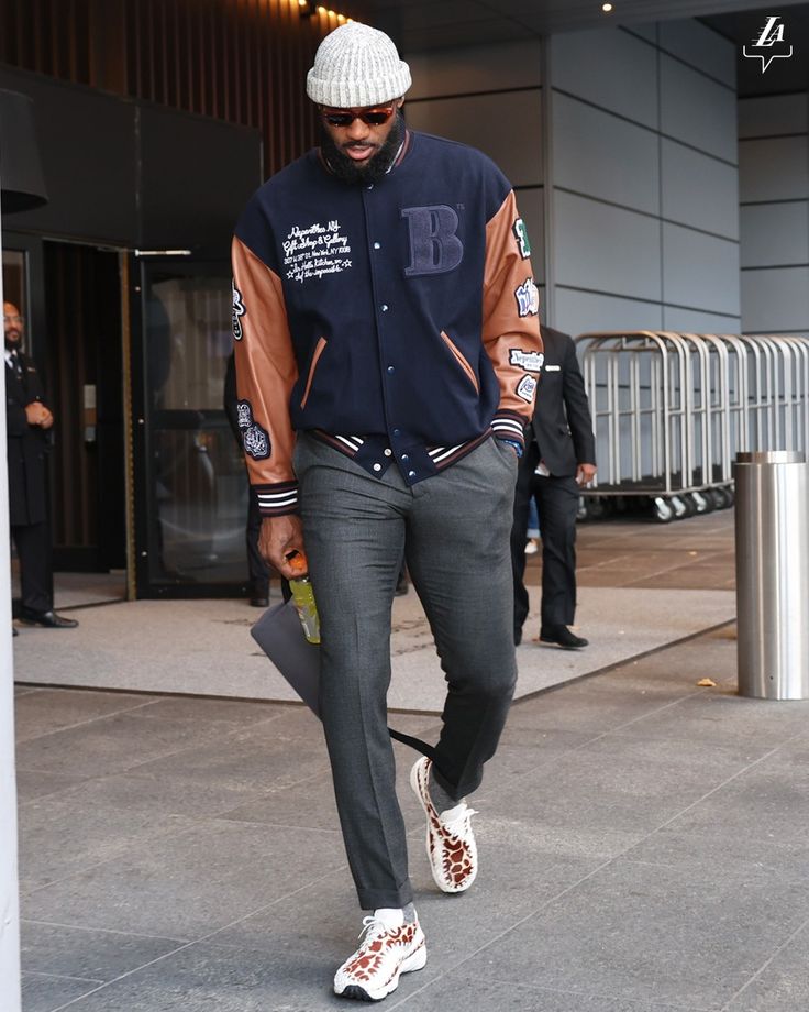 (1) Los Angeles Lakers on X: "Letterman LeBron https://t.co/JbzVZpzozP" / X Naruto Jacket, Tall Black Men, Fall Outfits Men Streetwear, Color Outfit Ideas, Varsity Jacket Style, Hat Outfit Men, Black Swag, Nba Drip, Mens Fashion Swag