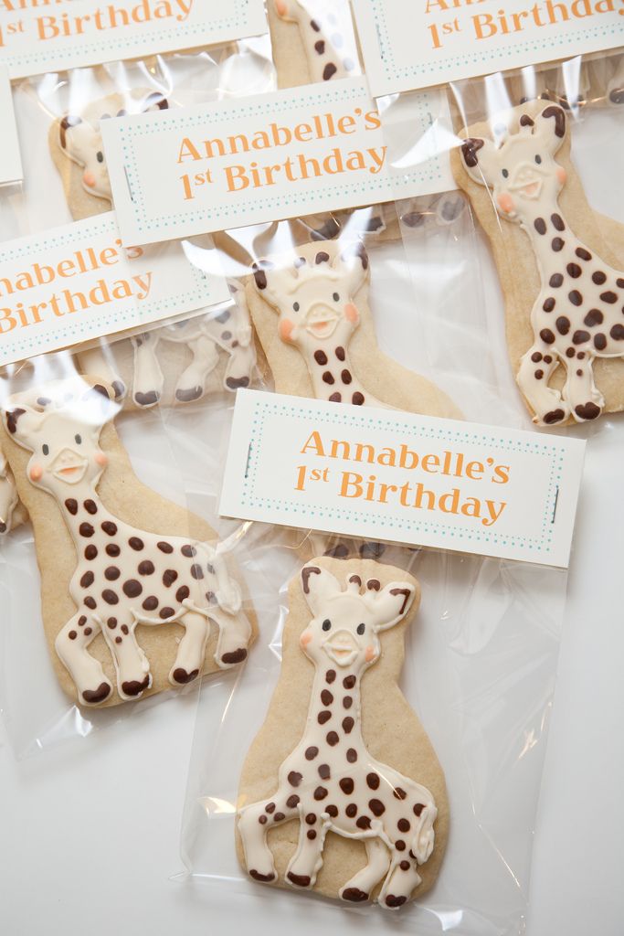 small giraffe shaped cookies in plastic wrappers