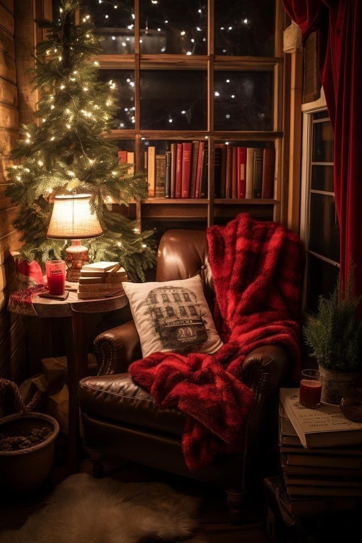 Christmas Aesthetics, Dickens Christmas, Cozy Christmas Living Room, Christmas Decor Trends, Room Decoration Ideas, Christmas December, Christmas Apartment, Christmas Picture, Days Till Christmas