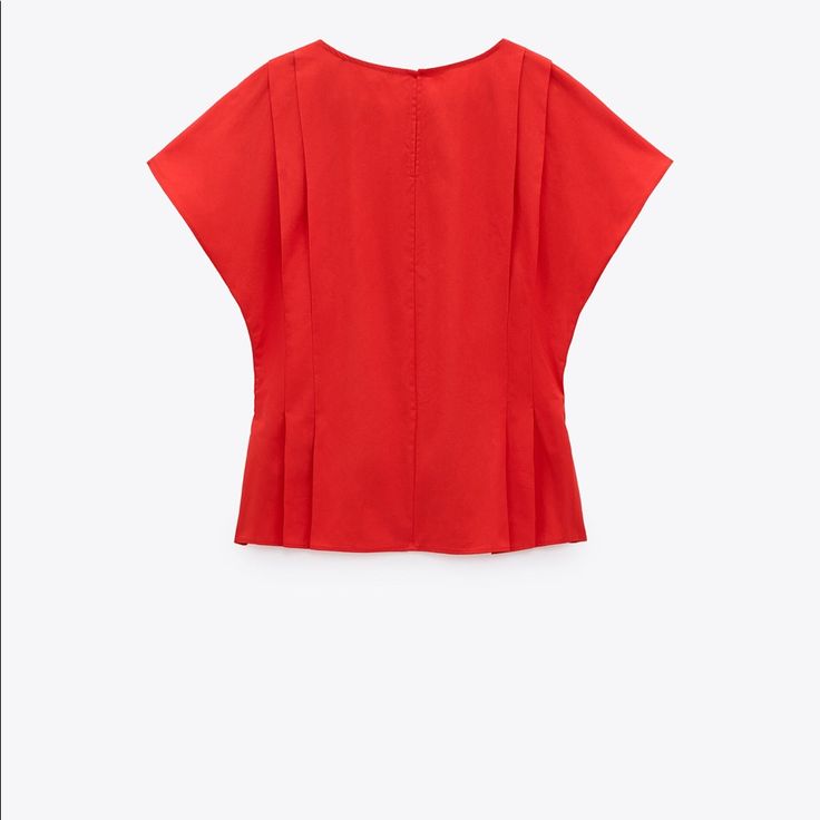 Cotton Casual Red Tops For Work, Red Summer Office Tops, Red Short Sleeve Blouse For Work, Red Fitted Top For Workwear, Classic Red Summer Tops, Red Tops For Spring Workwear, Red Summer Blouse For Work, Zara Summer Office Tops, Red Summer Blouse For Office