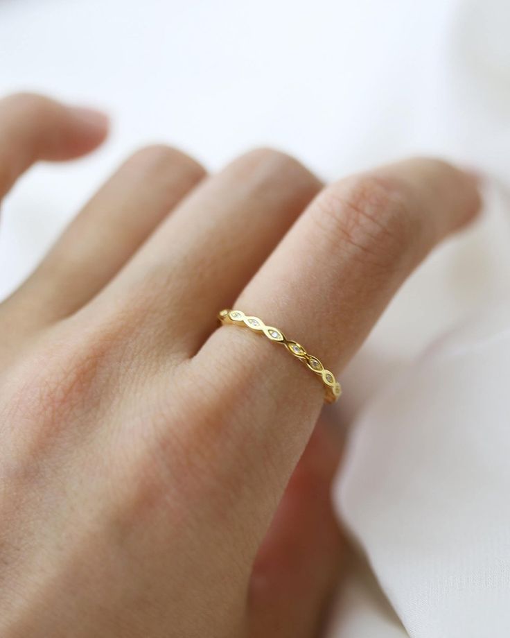 Dainty and feminine Eternity CZ Band Ring Looks Great on Any Finger for a simple and chic look! and Can Be Worn Every Day With other Stackable Rings. Available in Sterling silver and Gold Vermeil ( Gold plated Sterling silver Cubic Zirconia US SIZE 6-9 First Finger Ring Design, Diamond Ring Gold, Word Ring, Antique Wedding Bands, Dainty Band, Moissanite Wedding Ring, Braided Ring, Antique Wedding, Moissanite Wedding Rings