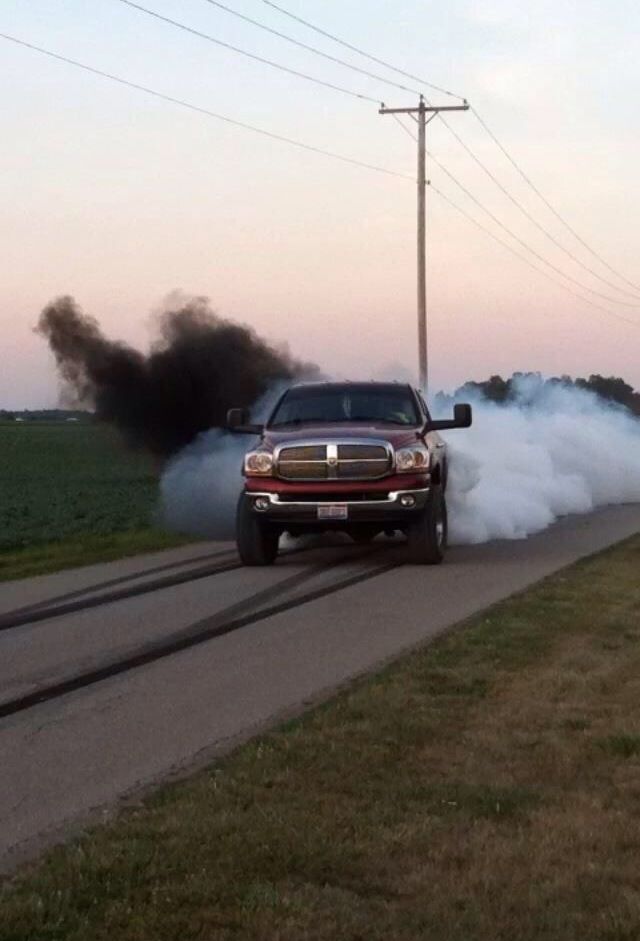 Cummins Burnout Truck Burnout, Cummins Diesel Trucks, Cummins Diesel, Dodge Trucks, Jeep Truck, Diesel Trucks, Cummins, Dream Life, Cool Cars