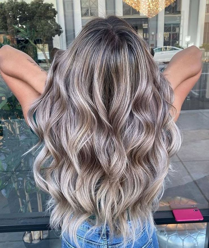 Luxury Blonde, Colored Hair Ideas, New Hair Color Ideas, Hair Pieces For Women, Blonde Ambition, Sugar Spice And Everything Nice, Silver Ombre, Hairpieces For Women, Brown Hair Balayage