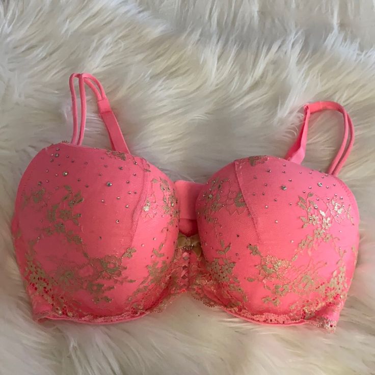 Victorias Secret Padded Bra. New But No Paper Tag. Purple Lace Bra, Leopard Print Bra, Rhinestone Bra, Victoria Secret Pink Bras, Vs Bras, Printed Bras, Victoria Secret Body, Minimiser Bra, Sleep Wear