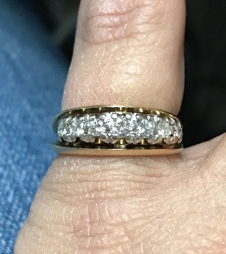 BEAUTIFUL 14K Yellow Gold .42CTW DIAMOND Band Ring Sz 5 This ring is so pretty! Beautifully crafted ring in 14k yellow gold! Gorgeous row of 7 bright round diamonds! 2 - .04 diamonds, 2 - .05 diamonds, 2 - .07 diamonds and 1 - .10 diamond .42CTW Size 5 Weighs 3.3 grams Beautiful condition! Will ship insured/signature confirmation Classic Oval Eternity Band With Vs Clarity, Classic 14k Gold Eternity Band With Vs Clarity, Dazzling Gold Eternity Band With Prong Setting, Dazzling Yellow Gold Eternity Band For Promise Ring, Dazzling Yellow Gold Eternity Band As Promise Ring, Yellow Gold Eternity Band With Vs Clarity, Dazzling Gold Eternity Band With Brilliant Cut, Dazzling Gold Eternity Band For Anniversary, Yellow Gold Diamond Ring With Vs Clarity, Round Cut