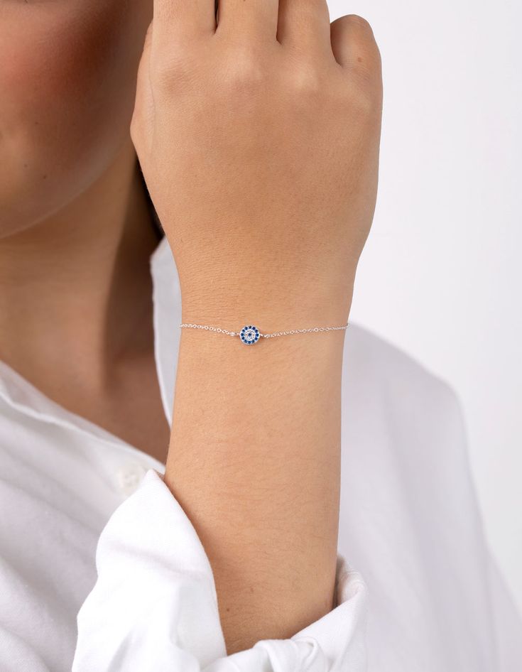 Sterling silver styles are perfect for everyday wear. Round out your collection with quality essentials. This bracelet features a stunning evil eye disc design. Length: 2cm Weight: 1.2g | Lovisa Sterling Silver Evil Eye Disc Bracelet Disc Design, Nose Piercings, Disc Bracelet, Fashion Jewellery Online, Circle Bracelet, Bold Earrings, Stone Gold, Favorite Rings, Nose Piercing