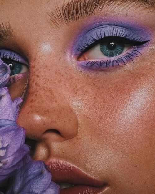 💟𝐁𝐄𝐀𝐔𝐓𝐢𝐅𝐔𝐋💟 1970s Makeup, Editorial Make-up, Makeup Zombie, Makeup Contouring, Editorial Vogue, Dead Makeup, Purple Makeup, Smink Inspiration, Beauty Make-up