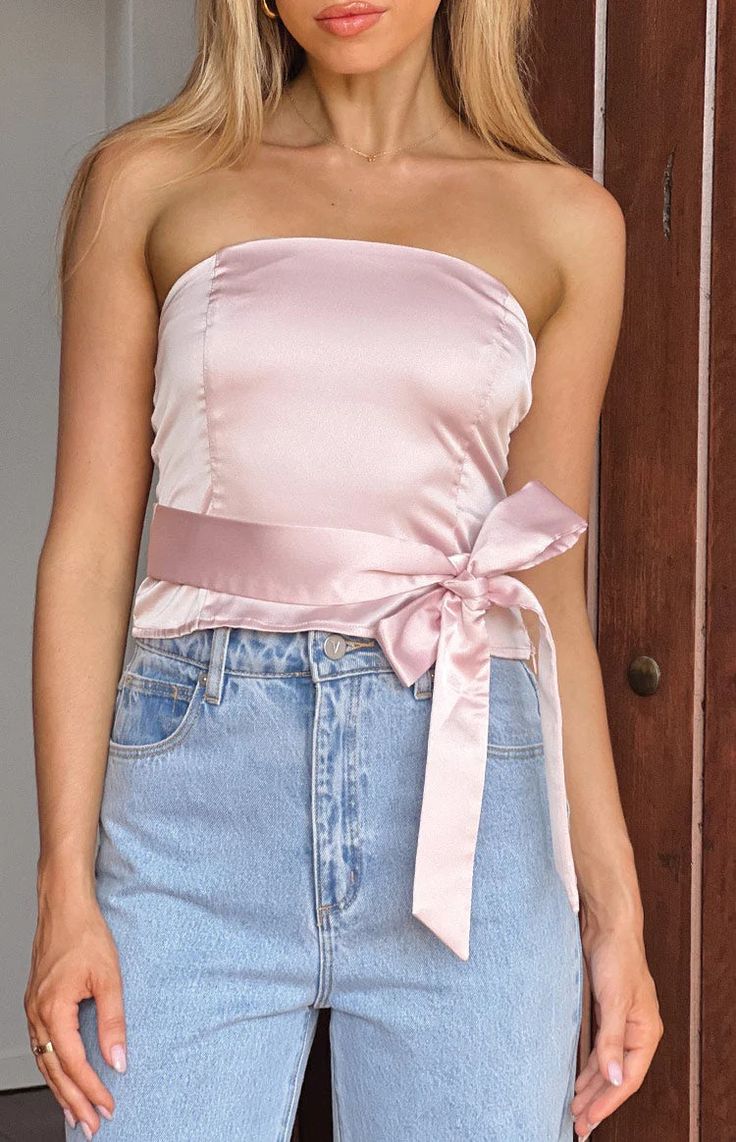 New Message Fitted Pink Crop Tube Top, Chic Pink Cropped Top, Pink Crop Tube Top For Summer, Pink Summer Crop Tube Top, Pink Crop Top Tube Top For Summer, Trendy Pink Crop Top Tube Top, Feminine Crop Top For Party, Pink Bandeau Top For Night Out, Pink Crop Top For Spring Party