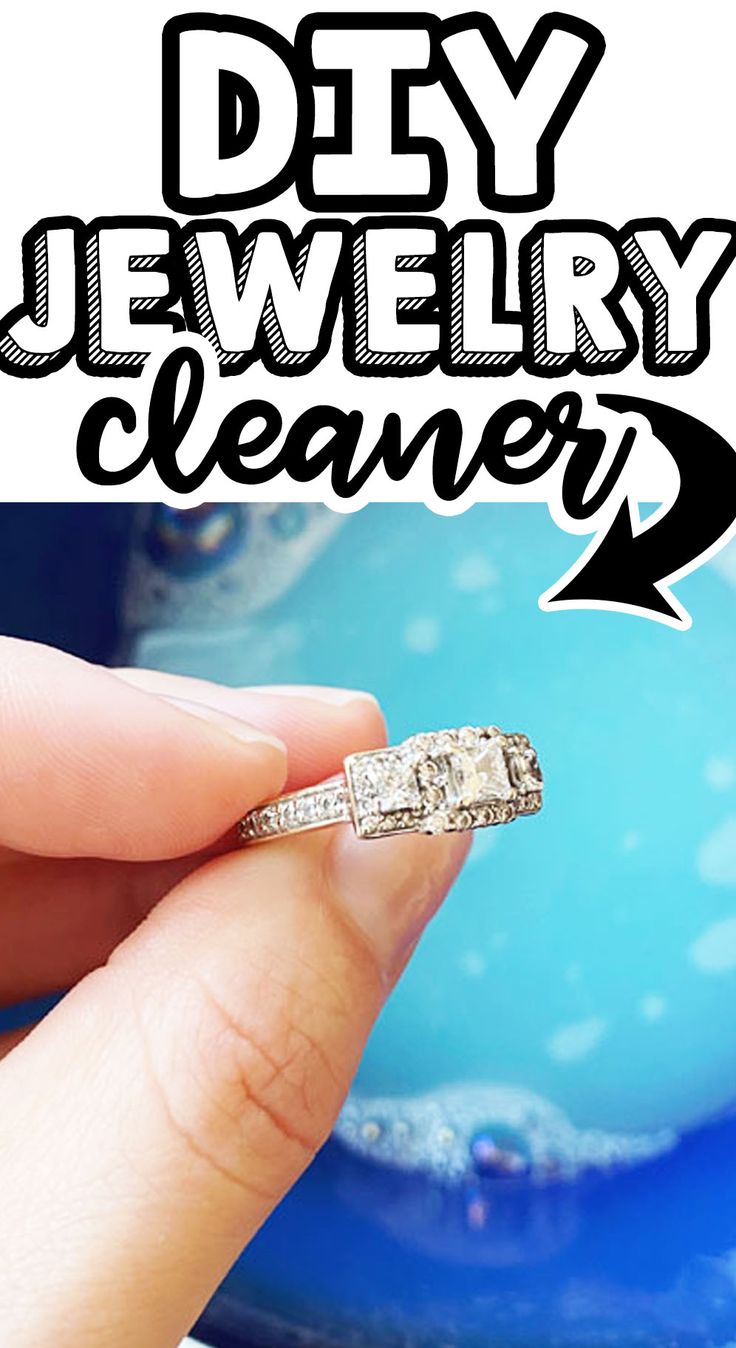 a hand holding a diamond ring with the words diy jewelry cleaner on it in black and white