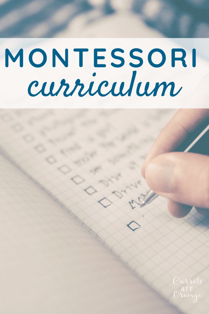 a person writing on a piece of paper with the words montessori curicculam