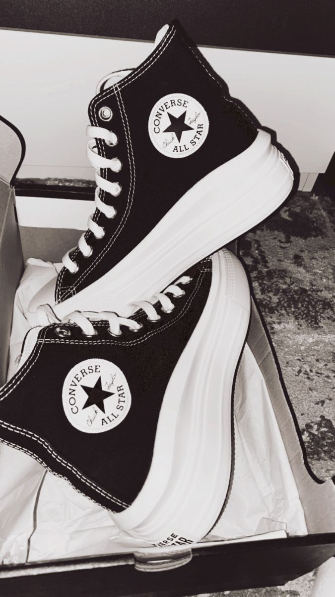 #converseallstar #enhypen #aesthetic #shoes #sneakers #outfitideas #aestheticoutfit All Star Shoes Aesthetic, Enhypen Converse Shoes, Enhypen Converse, Enhypen Shoes, Grunge Shoes Aesthetic, Aesthetic Shoes Sneakers, Girly Shoes Sneakers, Converse Shoes Aesthetic