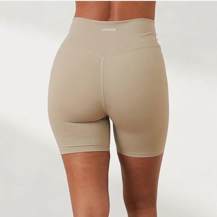 Brand New With Tags, Cream Tan Colored Bike Shorts. Actual Product Photo Shows Accurate Color. Beige Sporty Workout Bottoms, Sporty Beige Workout Bottoms, Beige Compression Bottoms For Gym, Beige Compression Athleisure Bottoms, Compression Beige Workout Bottoms, Beige Athleisure Shorts For Sports, Athleisure Beige Shorts, Beige Athleisure Shorts, Beige Athleisure Bottoms For Workout