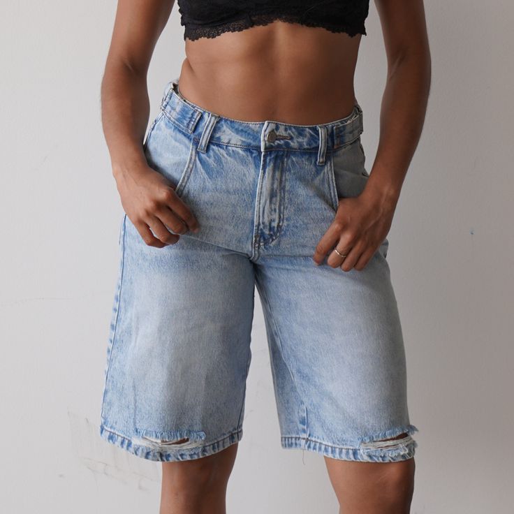 Crafted from 100% cotton, these distressed denim bermuda shorts offer versatility for any occasion. Dress them up or down to elevate your style with ease. A wardrobe essential for those who appreciate both comfort and fashion. Casual High-waisted Denim Bermuda Shorts, Denim Blue High-rise Bermuda Shorts With Relaxed Fit, High-waisted Denim Bermuda Shorts With Frayed Hem, Medium Wash High-waisted Denim Bermuda Shorts, Denim Bermuda Shorts With Built-in Shorts, British Indian, Ethiopia, Distressed Denim, Brunei