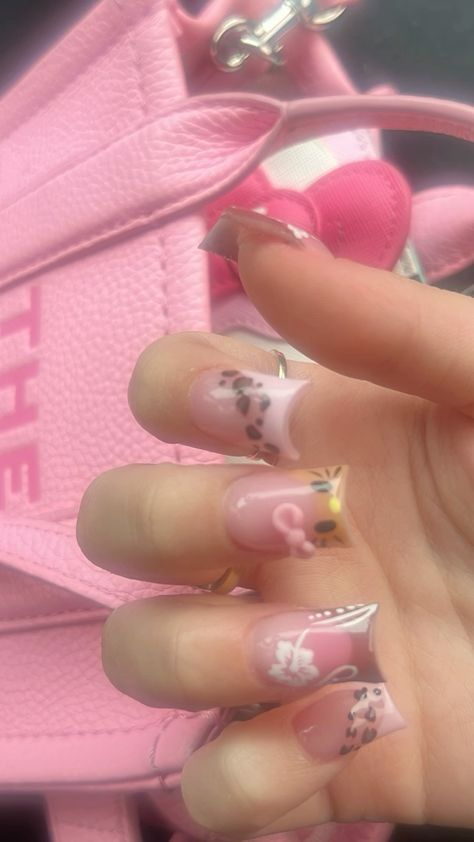 Nails Acrylic Hello Kitty, Hello Kitty Pink Nails, How To Strengthen Nails, Bedazzled Nails, Strengthen Nails, Cats Quotes, Nails Sets, Quinceanera Nails, Business Nails