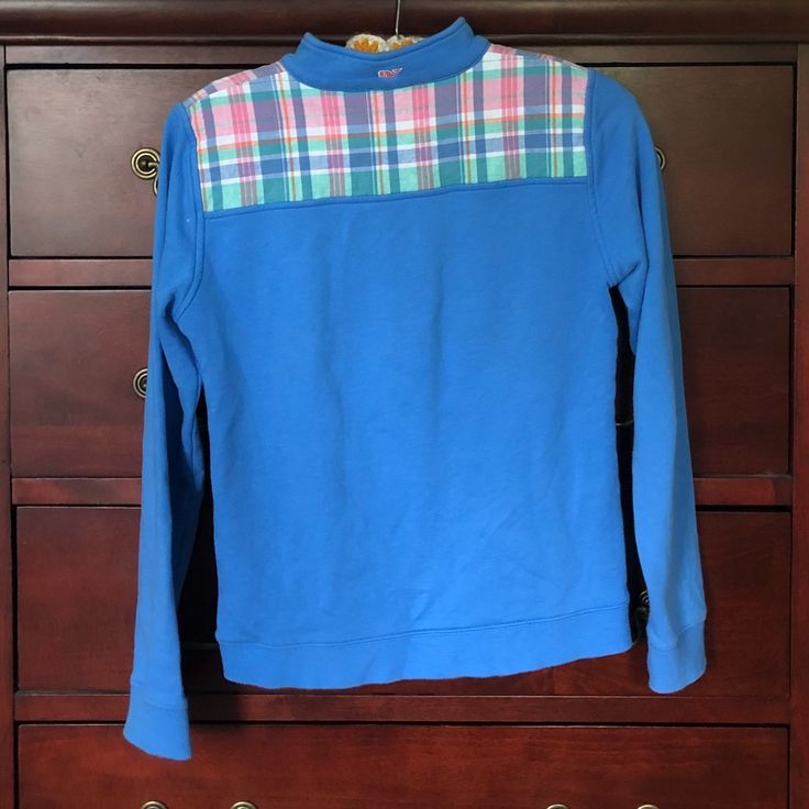 This Is A Kids Size Large Which Fits An Extra Small. I’ve Never Worn It Before But It’s Super Cute And The Material Is Really Nice. Preppy Crew Neck Tops For Fall, Blue Preppy Crew Neck Top, Blue Crew Neck Preppy Tops, Preppy Blue Crew Neck Tops, Blue Fitted Preppy Tops, Preppy Blue Long Sleeve Tops, Blue Long Sleeve Preppy Tops, Vineyard Vines, Vines