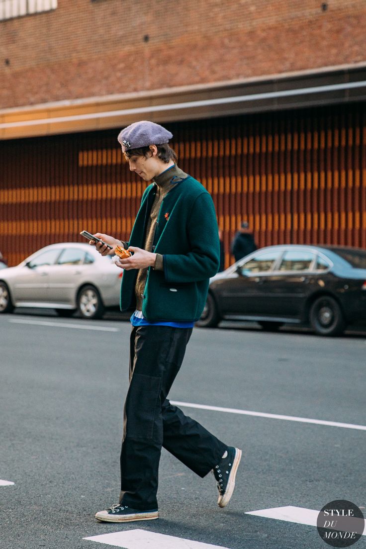 Berlin Street Style, Berlin Fashion Street, 2020 Street Style, Berlin Street, New York Outfits, Nerd Fashion, Reportage Photography, Outfits Hombre, Berlin Fashion