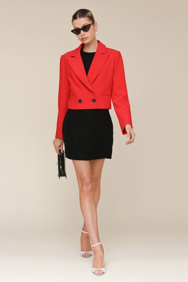 A cool, contemporary cut marries a show-stopping shade to create our statement suit crop blazer, which features peak lapels, shoulder pads, double-breasted button closure, and welt pockets for your essentials. Available in red. Style #: 83914 Equestrian Chic, Crop Blazer, Blazer Designs, Red S, Fall Prints, Red Style, Leather Dresses, Women's Coats, Biker Jacket