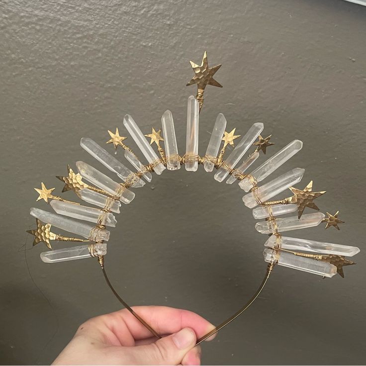 One Of A Kind Hair Crown/Headband, Handmade By Elemental Child. Clear Quartz With Gold Plated Stars. Comfortable To Wear. Starfall Party, Queen Clarion, Celestial Crown, Moon Crown, Star Crown, Glitter Accessories, Room Box Miniatures, Headband Handmade, Goddess Crown