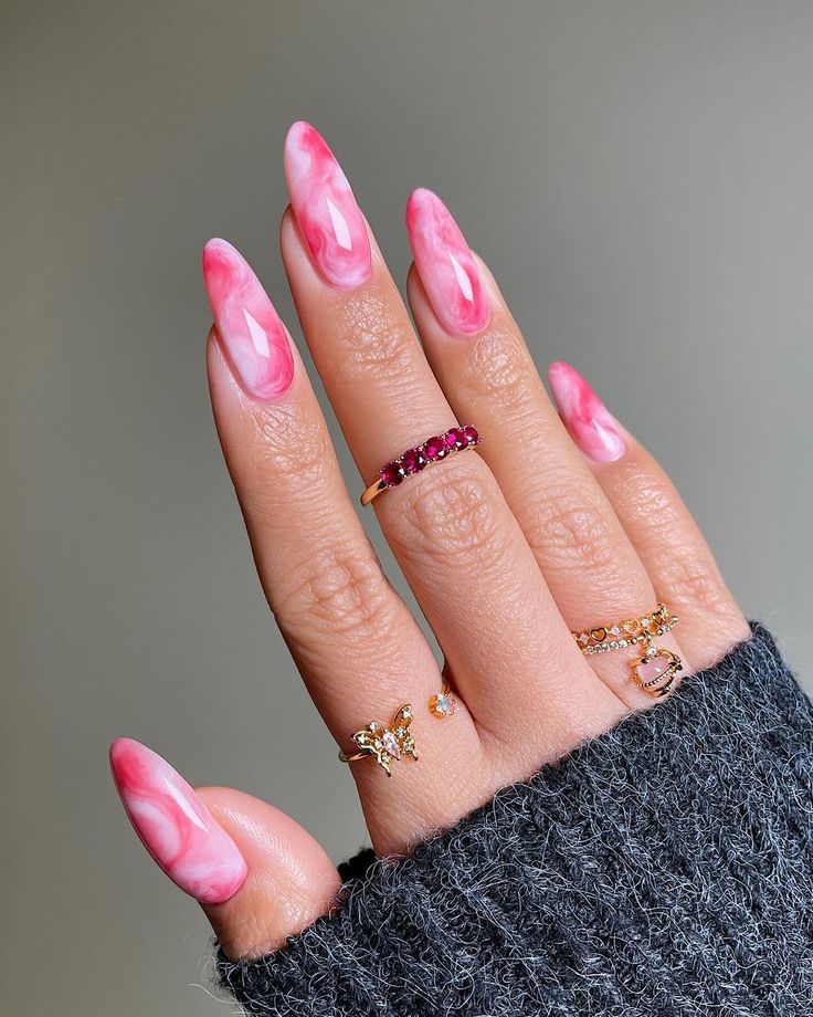 25 2024 Nail Trends to Inspire You Summer Nails Almond, Nail Store, Ballet Nails, 2024 Nails, Pink Ombre Nails, Cute Spring Nails, Cream Nails, Glamorous Nails, Floral Nail Art