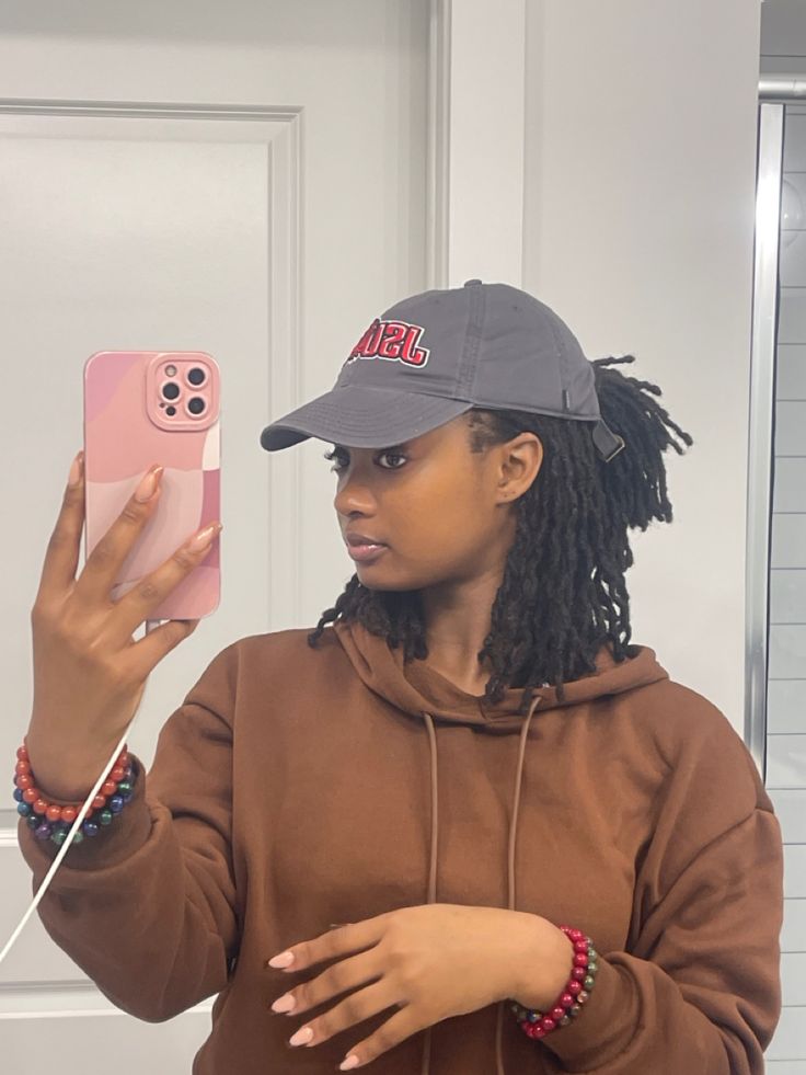 Dreads And Hats Women, Dreads With Hat, Hats Over Locs, Locs And Beanies, Real Locs Hairstyles For Women, Locs And Headbands, Hat With Locs, Locs With Hats, Locs And Hats