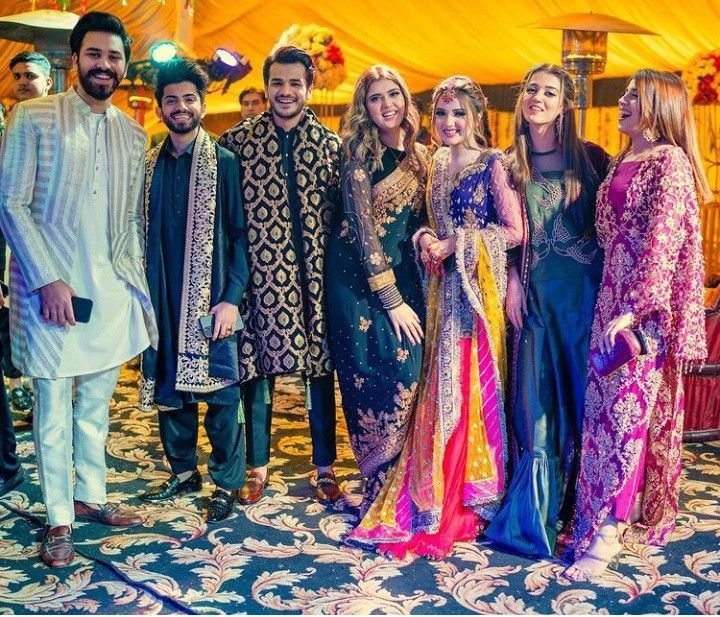 Qawali night🖤 Qawali Night Outfits, Images For Dp, Qawali Night, Engagement Photo Outfits Fall, Bridal Eye Makeup, Fun Engagement Photos, Trendy Shirt Designs, Cute Images For Dp, Cute Bedroom Ideas