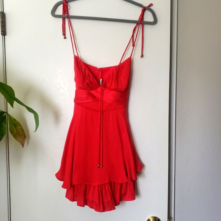 Cute Mini Dress With Built In Shorts Spaghetti Straps Can Be Configured In Different Ways Size Xs Never Worn. Mini Summer Dress, Cute Mini Dress, 90s Style, Mini Dresses Summer, Style Board, 90s Fashion, Summer Dress, Spaghetti Strap, Colorful Dresses