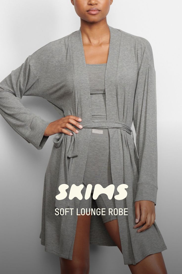 Perfect for lounging and layering over sleepwear, the Soft Lounge Robe is composed of super-soft modal rib that drapes effortlessly in all the right places. This short robe features an adjustable self-tie belt and functional side pocket at inseam. | SKIMS Robe | Grey | Large | Soft Lounge Bride 2024, Robes For Women, Teal Green Color, Lounge Robes, All The Right Places, Waist Trainer, Size 16 Dresses, Dark Teal, Adjustable Belt