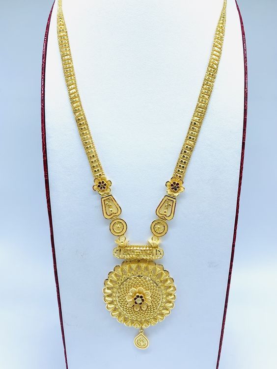 Rani Har, Dussehra Wishes, Gold Jewelry Prom, 22k Gold Necklace, Gold Pendent, Gold Jewels Design, New Gold Jewellery Designs, Gold Earrings Models, Happy Dussehra