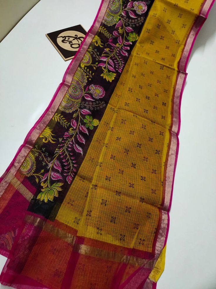 Pink Saree Silk, Kota Cotton Sarees, Bengal Cotton Sarees, Cotton Sarees Handloom, Latest Silk Sarees, Cotton Saree Blouse Designs, Sarees For Girls, Cotton Saree Blouse, Pure Georgette Sarees