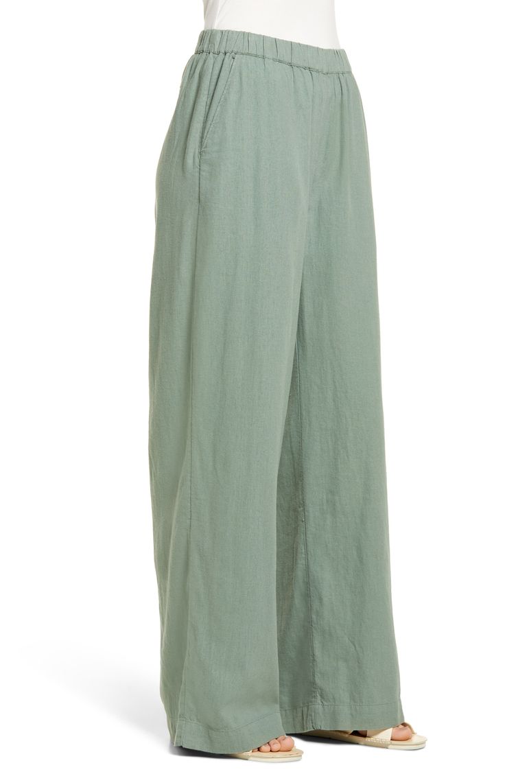 Cut from a breezy linen blend with a high waist and wide legs, these pull-on pants are a cool remake of a closet classic. Style Name:Caslon Wide Leg Pull-On Pants (Regular & Petite). Style Number: 6171711. Petite Style, Linen Blend Pants, Wide Legs, Pull On Pants, Welt Pocket, Linen Blend, Harem Pants, Pajama Pants, Classic Style