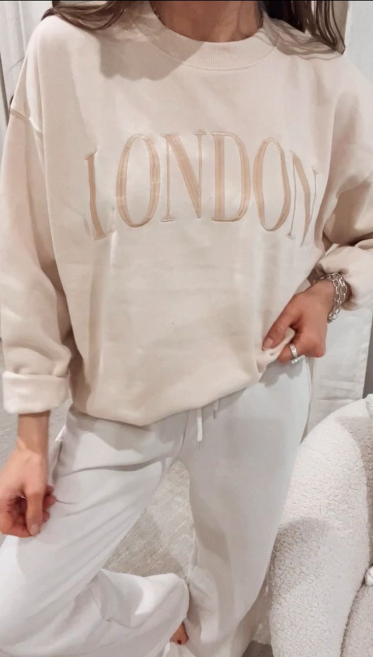 Oversized London Embroidered Crewneck-Sweatshirts-Krush Kandy, Women's Online Fashion Boutique Located in Phoenix, Arizona (Scottsdale Area) Sweatshirt Oversized, Fun Sweatshirts, Embroidered Crewneck, Fleece Sweatshirt, Getting Cozy, Oversized Fits, Stay Warm, In Style, Make It