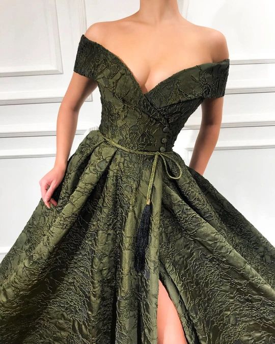 Tuscan Beauty Gown – Teuta Matoshi Prom Night Dress, Teuta Matoshi, Long Prom Dresses, فستان سهرة, Looks Chic, Evening Dresses Prom, Couture Dresses, Fancy Dresses, Prom Dresses Long