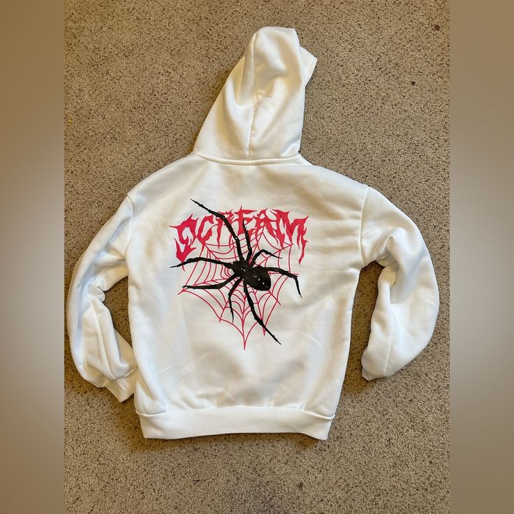 Cotton Long Sleeve Hoodie White Sweater That Has A Spider, Web And The Word Scream On Back Of Sweater. Size 11-12yrs For Boys And Girls. Very Comfy And Keeps You Warm. Made By Shein. Never Worn, Doesn’t Fit My Daughter. White Halloween Sweatshirt For Streetwear, White Hip Hop Sweatshirt For Fall, White Long Sleeve Hoodie With Logo Print, White Hip Hop Style Sweatshirt For Fall, Trendy White Halloween Hoodie, White Hooded Sweatshirt With Graphic Print, Trendy White Halloween Sweatshirt, White Hooded Top With Logo Print, White Hooded Top For Halloween