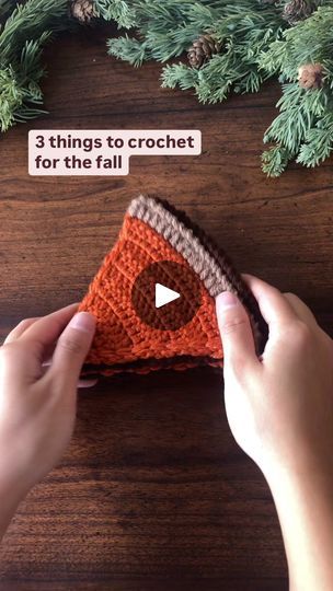 someone is crocheting an orange piece of cloth with the words 3 things to crochet for the fall