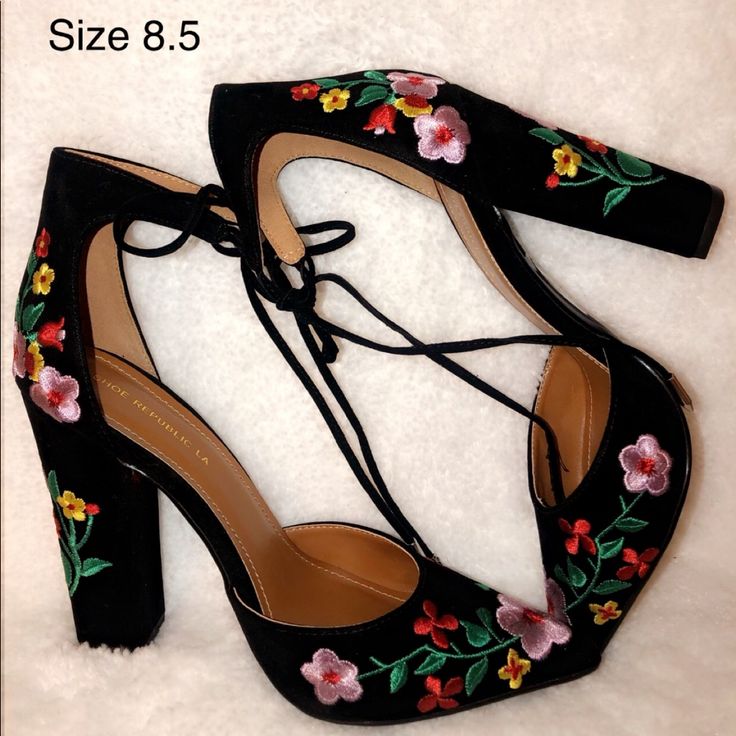 Brand New Flower Block Heels Comfortable And Stylish Formal Open Toe Heels With Floral Embroidery, Party Heels With Floral Embroidery And Block Heel, Floral Embroidery Block Heels For Summer, Party Heels With Floral Embroidery And Round Toe, Chic Spring Heels With Floral Print, Spring Evening Heels With Floral Print, Spring Floral Embroidered Block Heels, Floral Embroidered High Heels For Party, Floral Print Flower Heels For Spring